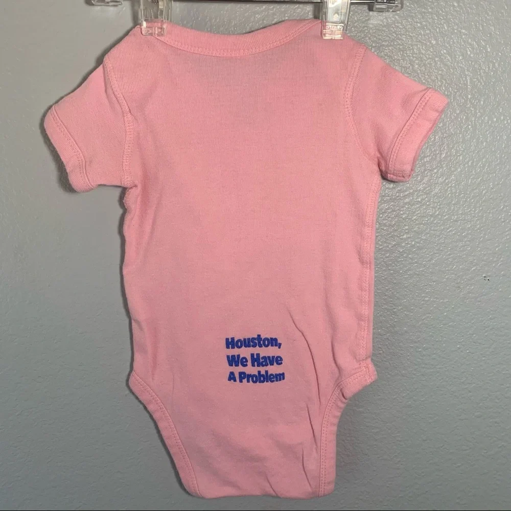 Vintage-Style NASA National Archives Infant Onesie – Size 6M
